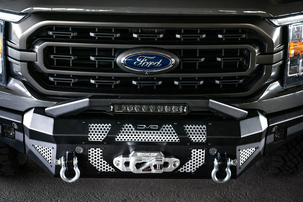 DV8 Offroad Bull Bar (MPN: LBUN-01)