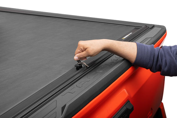Roll-N-Lock M-Series Retractable Tonneau Cover (MPN: LG532M)